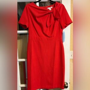 London Times Vibrant Red Dress with Stylish Bow